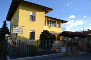 Отель B&B Mimosa  Кандело